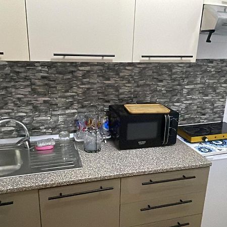 Las Palmas Guesthouse شكودر المظهر الخارجي الصورة