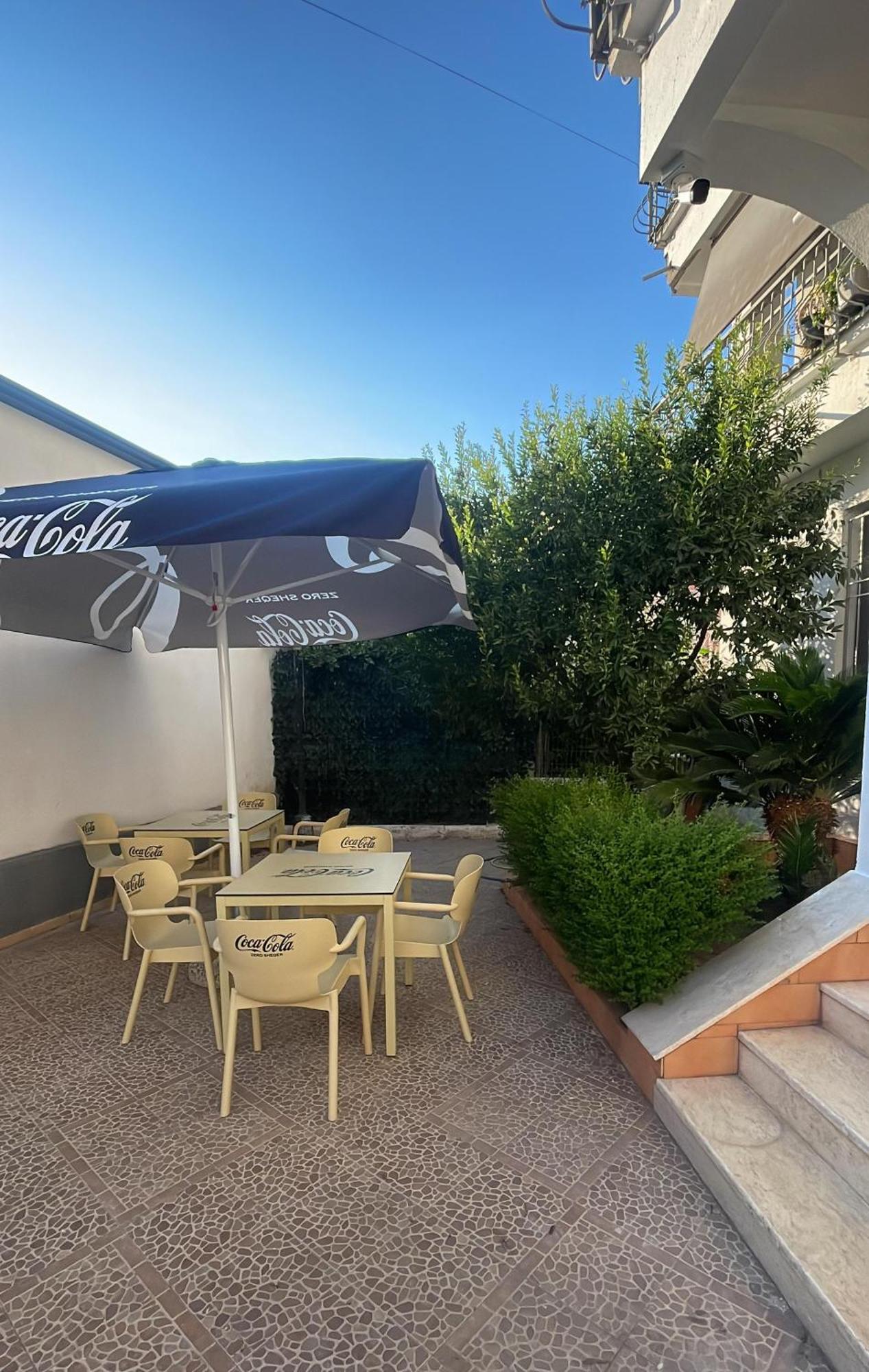 Las Palmas Guesthouse شكودر المظهر الخارجي الصورة
